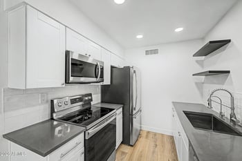5631 S Bounty Ct #B, Tempe, AZ 85283