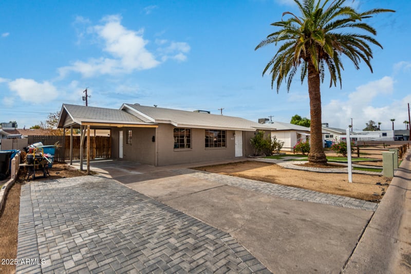 5632 38th Dr, Phoenix, AZ 85019