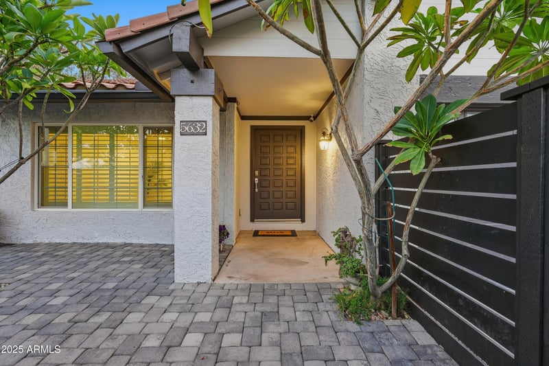 5632 Jolly Roger Rd, Tempe, AZ 85283