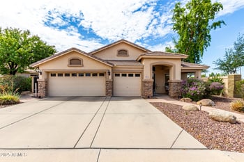 5633 Grove Cir, Mesa, AZ 85206