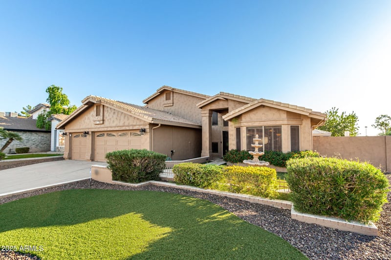5633 Saguaro Dr, Glendale, AZ 85304