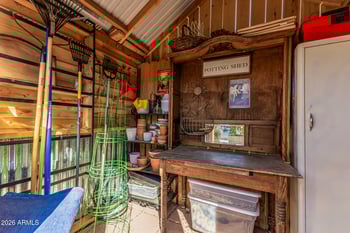 5634 Dodge St, Mesa, AZ 85205