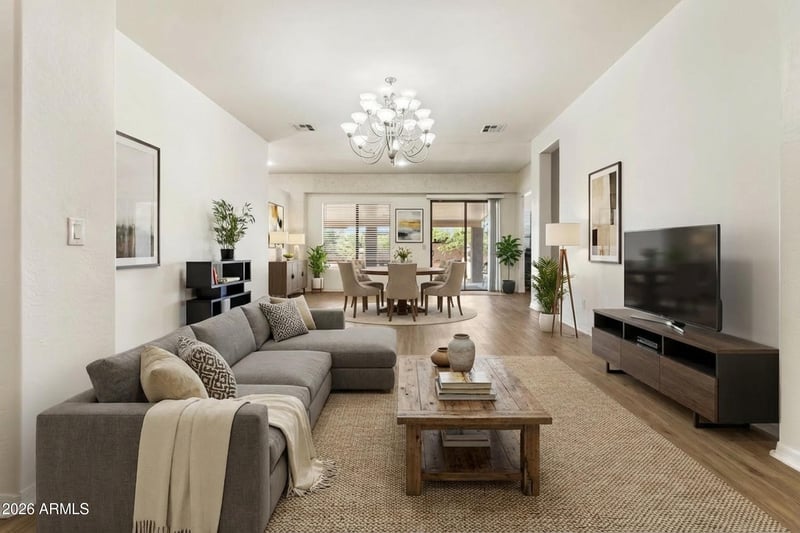 5634 82nd Ave, Glendale, AZ 85303
