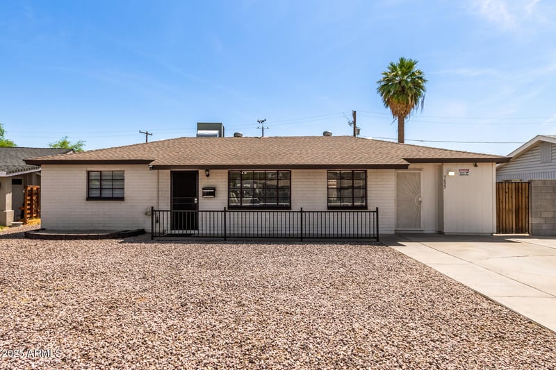 5635 35th Dr, Phoenix, AZ 85019