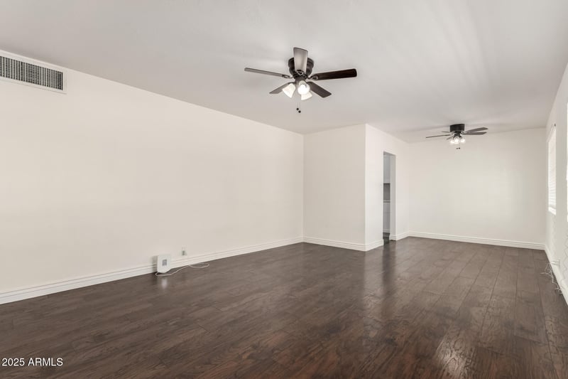 5635 35th Dr, Phoenix, AZ 85019
