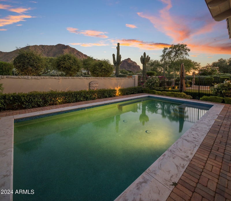 5635 E Lincoln Dr #25, Paradise Valley, AZ 85253