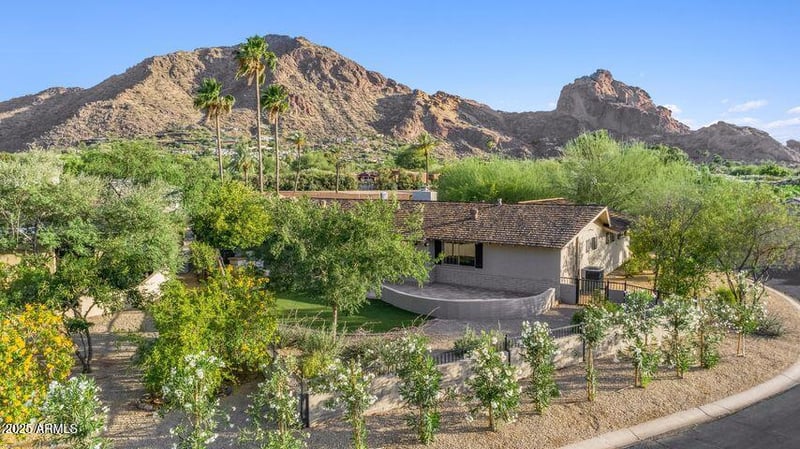 5635 Lincoln Dr #34, Paradise Valley, AZ 85253