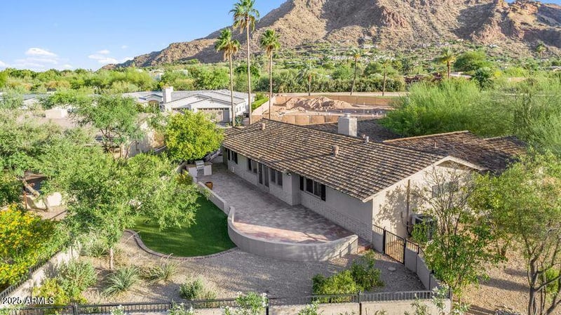 5635 Lincoln Dr #34, Paradise Valley, AZ 85253