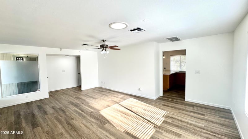 5635 Brown St, Glendale, AZ 85302