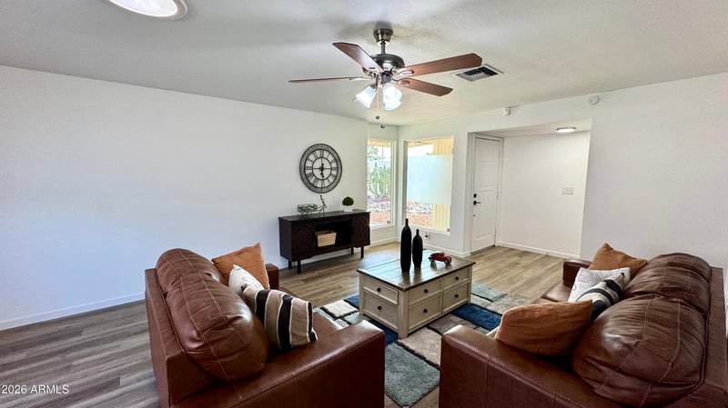 5635 Brown St, Glendale, AZ 85302