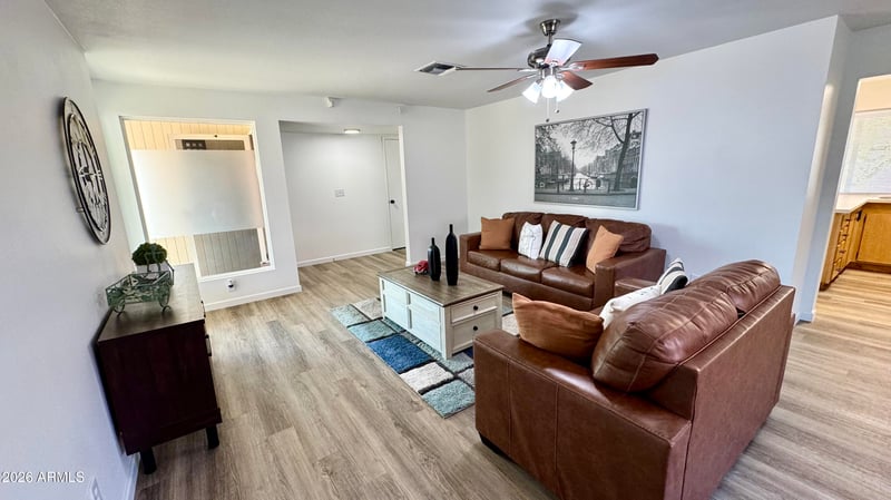 5635 Brown St, Glendale, AZ 85302