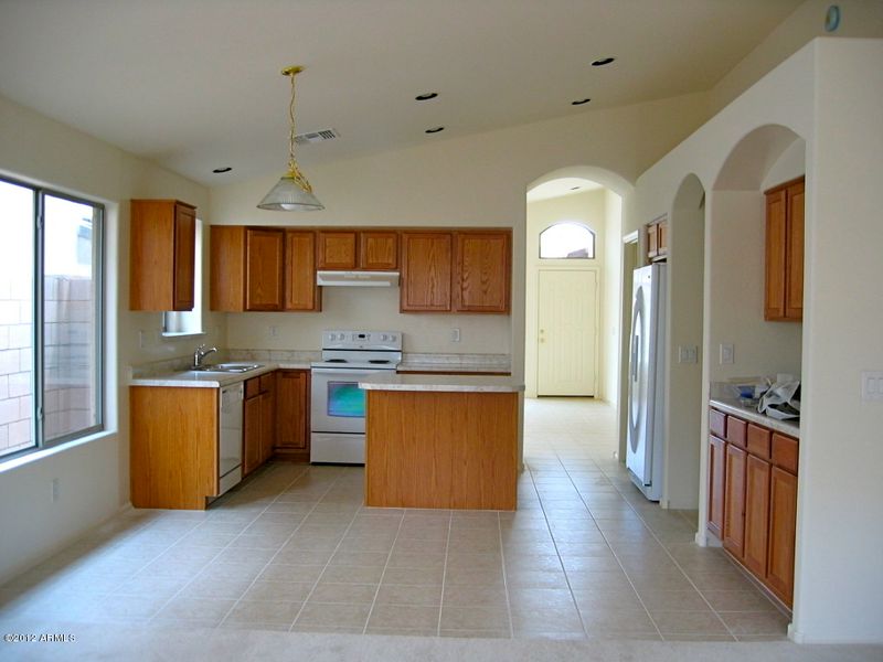 5636 W Southgate Ave, Phoenix, AZ 85043