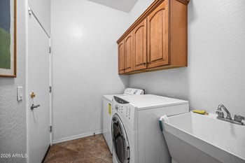 5637 Carson Rd, Laveen, AZ 85339