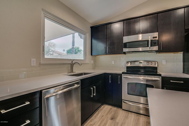 5638 E Fairfield St, Mesa, AZ 85205
