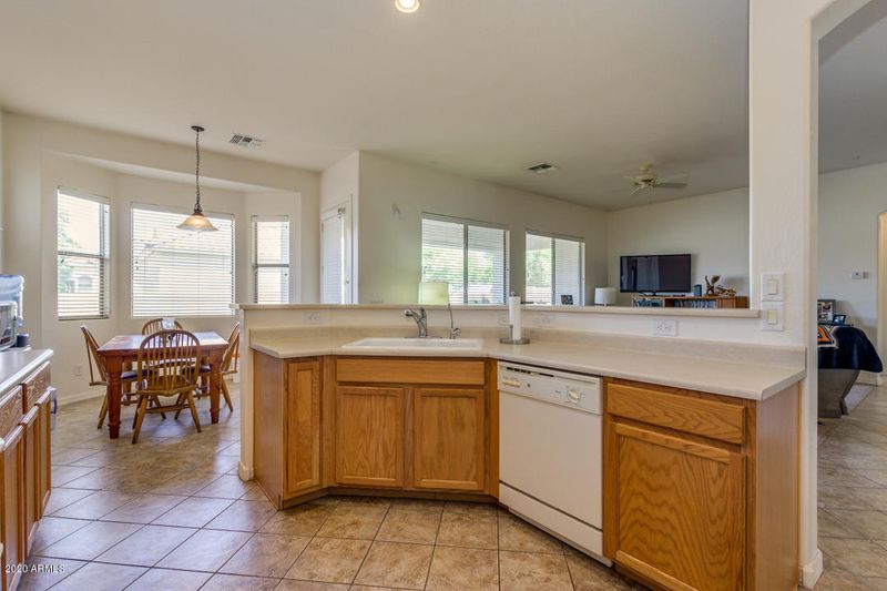 5638 W Carson Rd, Laveen, AZ 85339