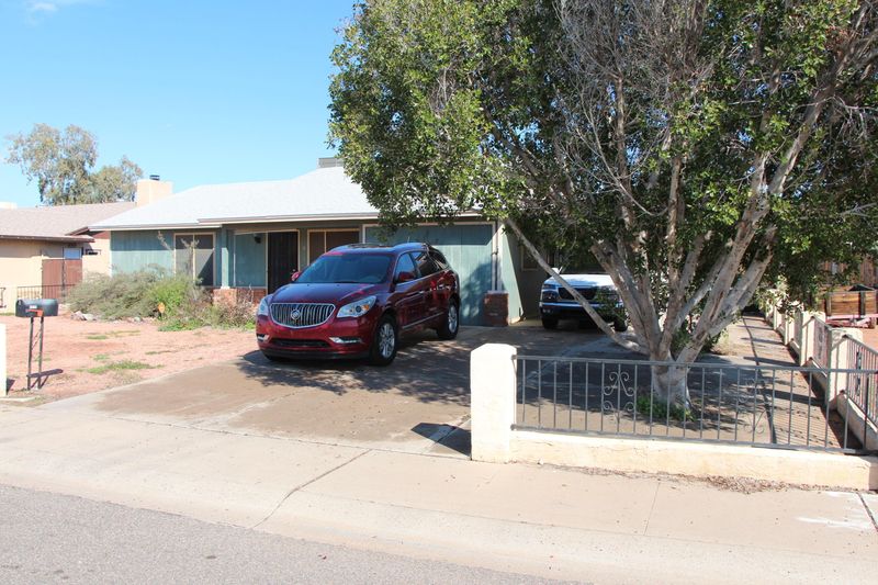 5639 S 41st St, Phoenix, AZ 85040