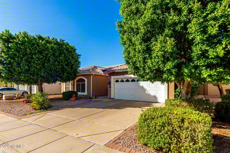 564 Candlewood Ln, Gilbert, AZ 85233