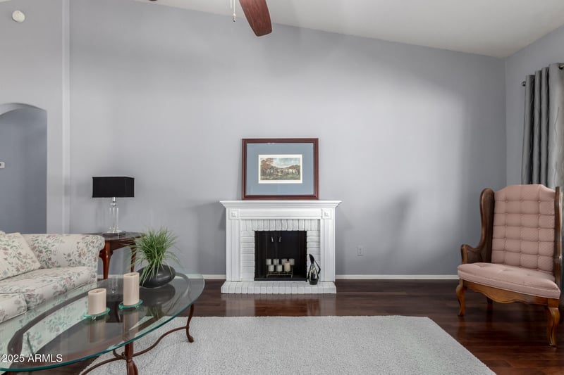 564 Candlewood Ln, Gilbert, AZ 85233