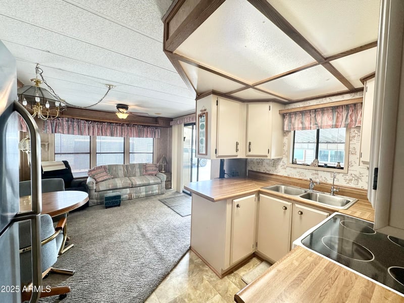 564 Rock Hound Dr #564, Apache Junction, AZ 85119