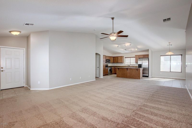 564 S 167th Ln, Goodyear, AZ 85338