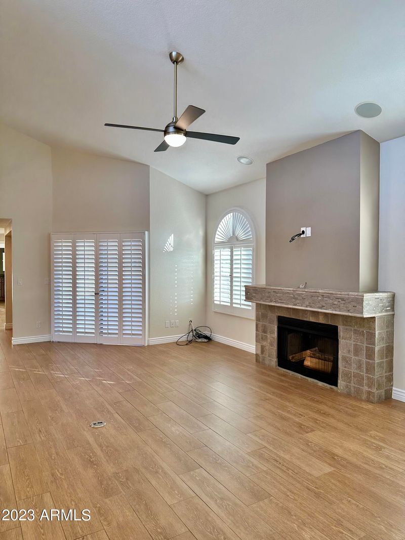 5640 E Bell Rd #1098, Scottsdale, AZ 85254