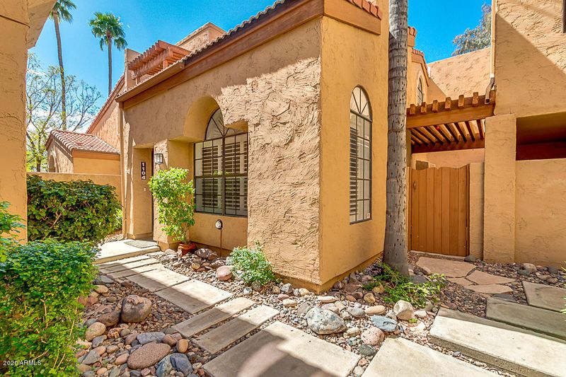5640 E Bell Rd #1104, Scottsdale, AZ 85254