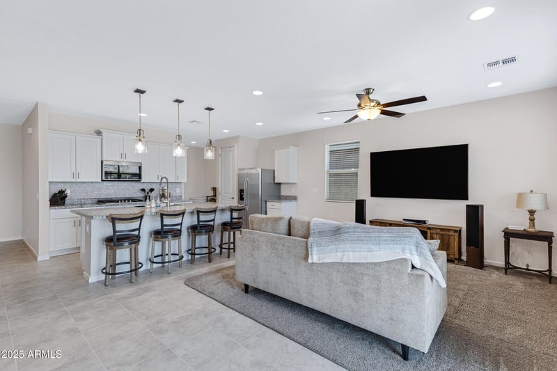 5642 Rainwater Dr, Laveen, AZ 85339