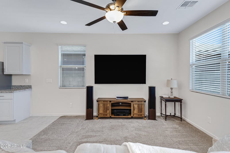 5642 Rainwater Dr, Laveen, AZ 85339