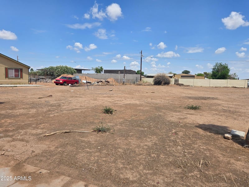 5643 42nd Ave #51, Phoenix, AZ 85041