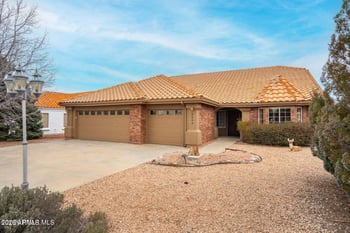 5643 Hole In One Dr, Prescott, AZ 86301