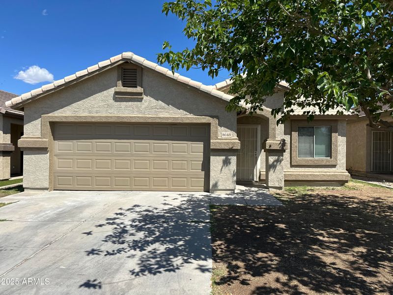 5643 S 11th Dr, Phoenix, AZ 85041
