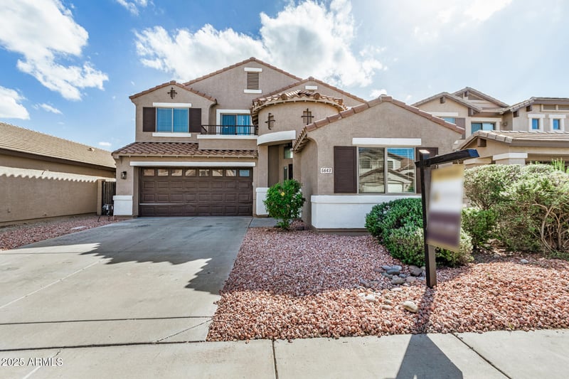 5643 Southgate Ave, Phoenix, AZ 85043