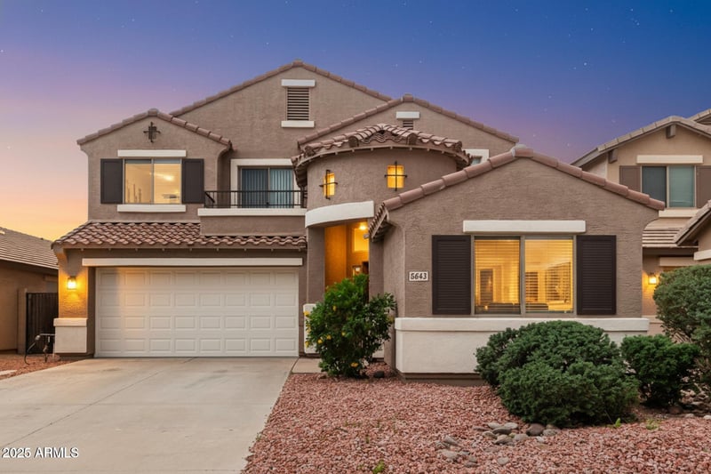 5643 Southgate Ave, Phoenix, AZ 85043