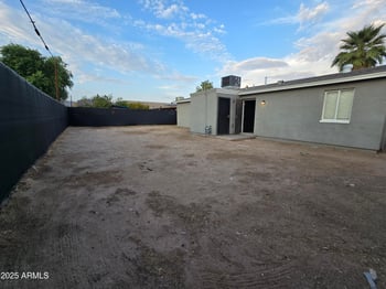5645 13th Way, Phoenix, AZ 85040