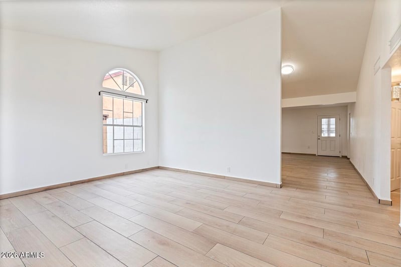 5645 W Mescal St, Glendale, AZ 85304
