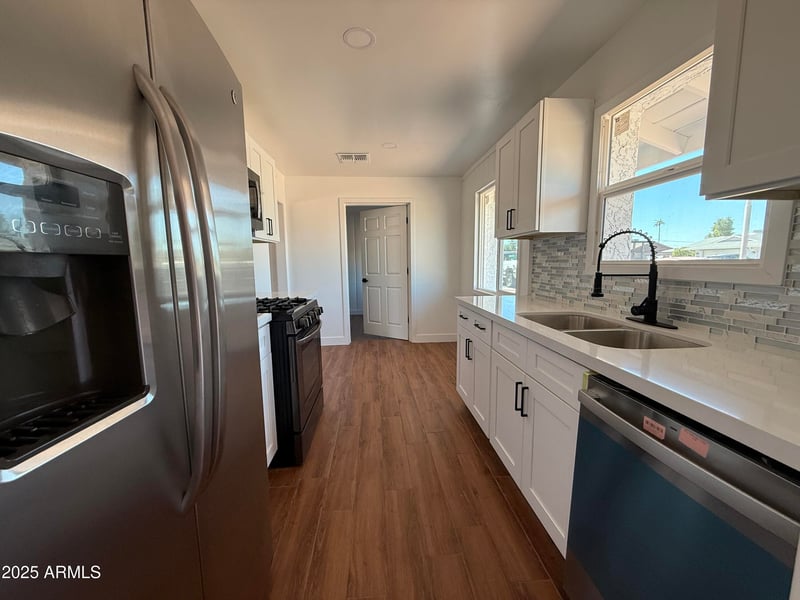 5647 39th Ave, Phoenix, AZ 85019