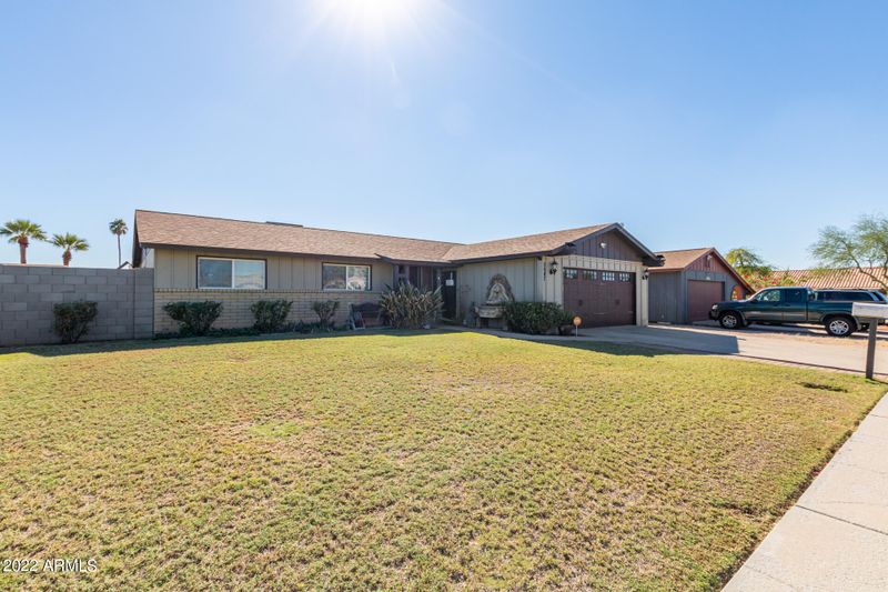 5647 W Brown St, Glendale, AZ 85302