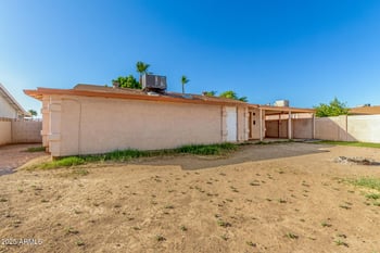 5649 Holly St, Phoenix, AZ 85035