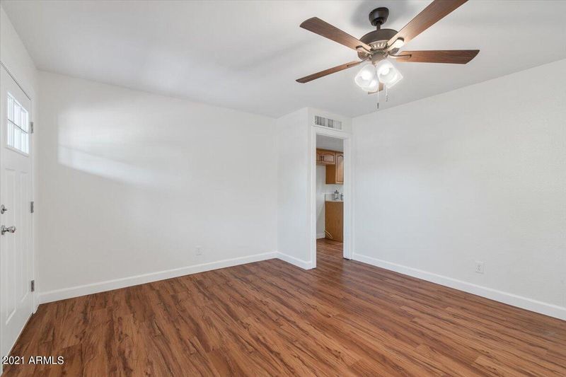 565 W Del Rio St, Chandler, AZ 85225