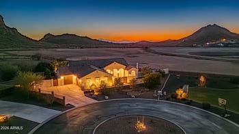 565 Perkins St, San Tan Valley, AZ 85143
