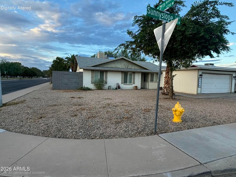 5650 W Sunnyslope Ln, Glendale, AZ 85302