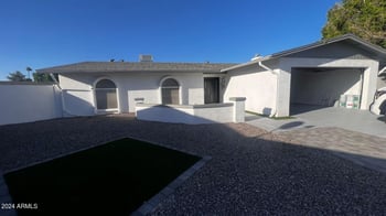 5651 48th Ln, Glendale, AZ 85301