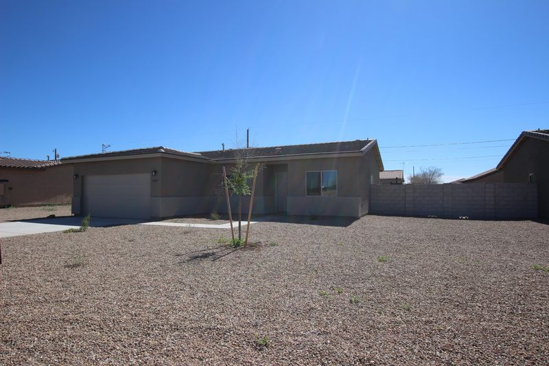 5651 E Santa Clara Dr, San Tan Valley, AZ 85140