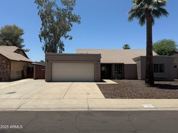 5651 Mescal St, Glendale, AZ 85304