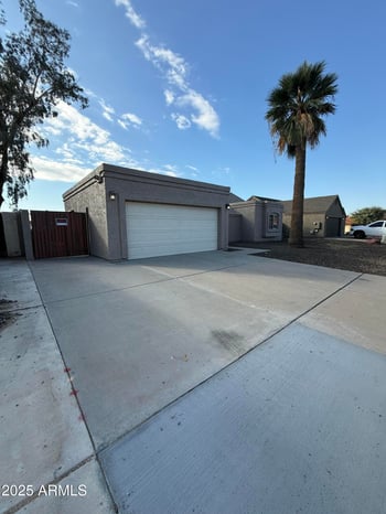 5651 Mescal St, Glendale, AZ 85304