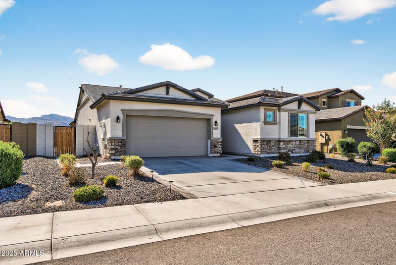 5652 188th Ln, Litchfield Park, AZ 85340
