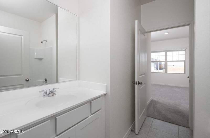 5652 Hornblende Way, San Tan Valley, AZ 85144
