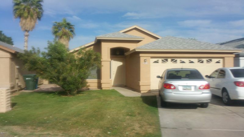 5653 S 42nd St, Phoenix, AZ 85040