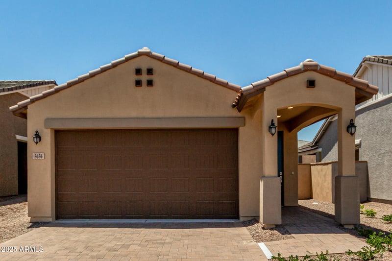 5656 205th Ln, Buckeye, AZ 85396