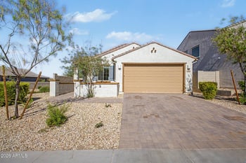 5656 87th Dr, Glendale, AZ 85305